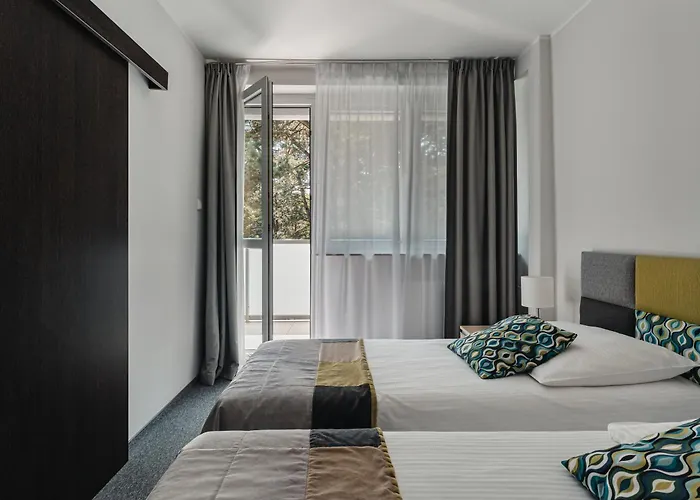 Osrodek Delfin Rewita База отдыха *